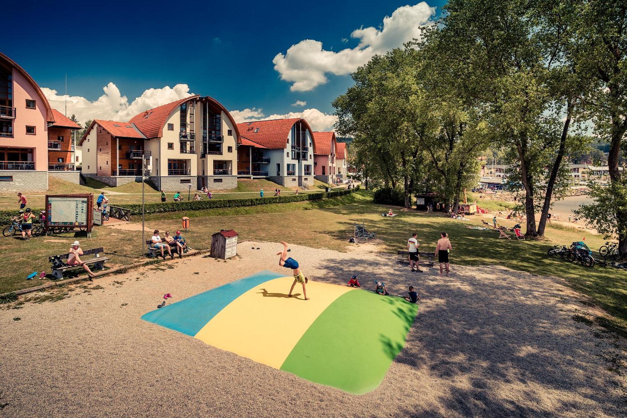 Landal Marina Lipno Apartment Lipno nad Vltavou Exterior photo